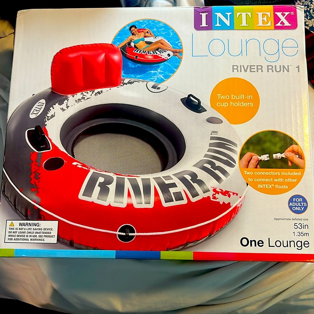 Brand new lounge tube